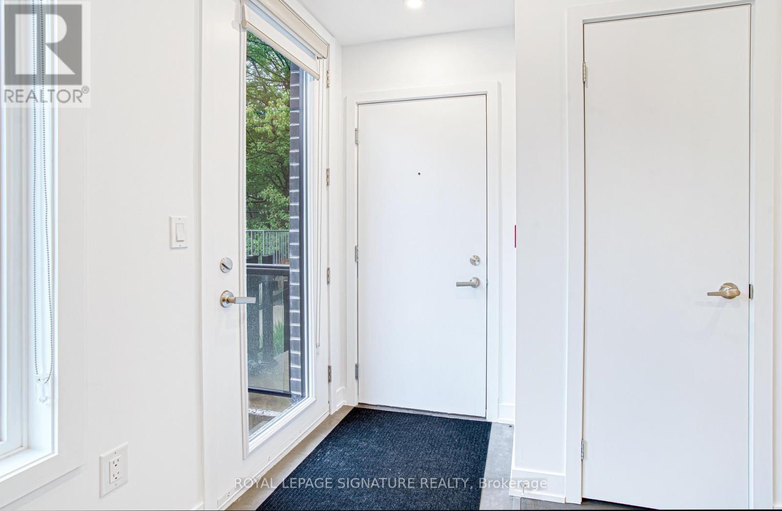 7 - 3492 Widdicombe Way, Mississauga (Erin Mills), Ontario  L5L 0B8 - Photo 3 - W12638868