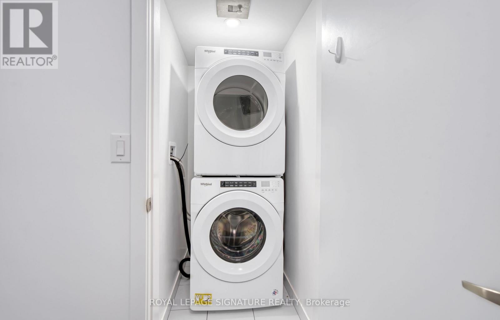 7 - 3492 Widdicombe Way, Mississauga (Erin Mills), Ontario  L5L 0B8 - Photo 31 - W12638868