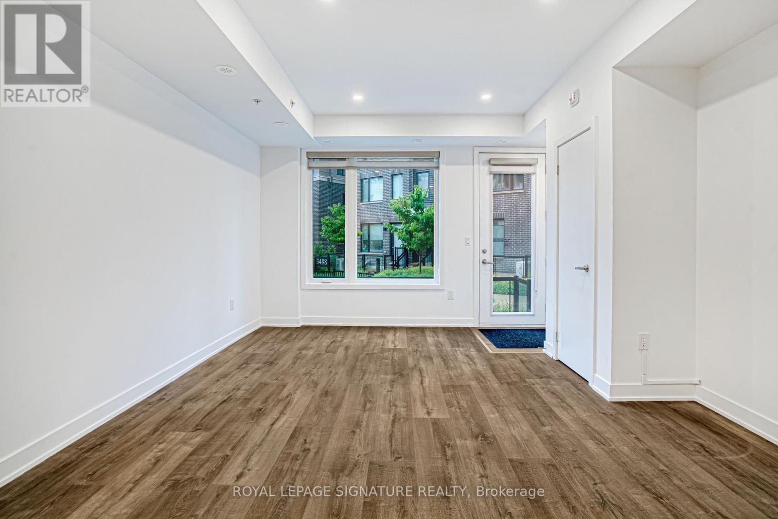 7 - 3492 Widdicombe Way, Mississauga (Erin Mills), Ontario  L5L 0B8 - Photo 4 - W12638868