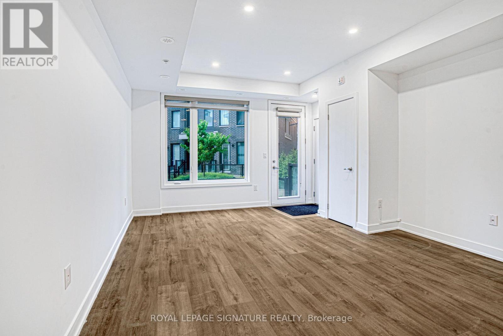 7 - 3492 Widdicombe Way, Mississauga (Erin Mills), Ontario  L5L 0B8 - Photo 6 - W12638868