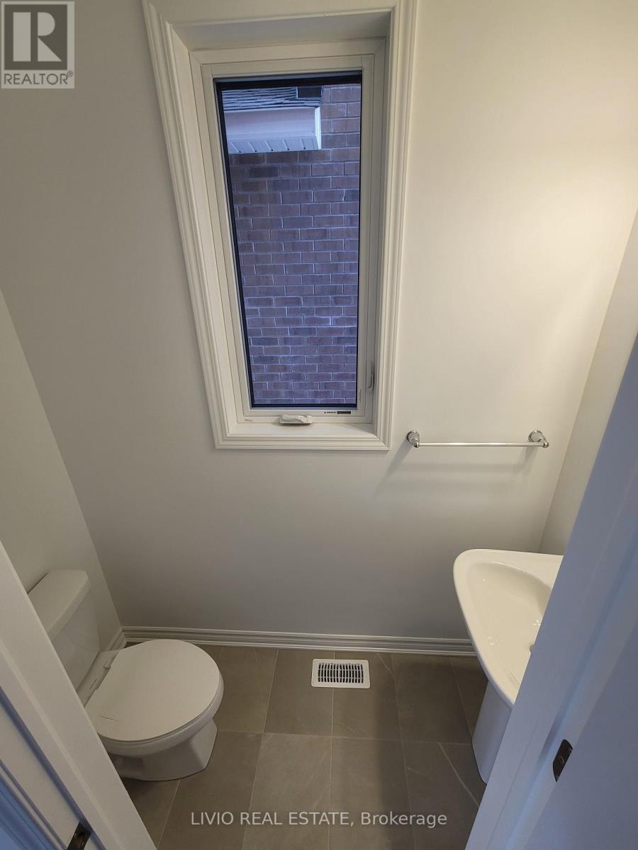 1473 Melville Bonus Crescent, Milton, Ontario  L9E 2H4 - Photo 15 - W12638878