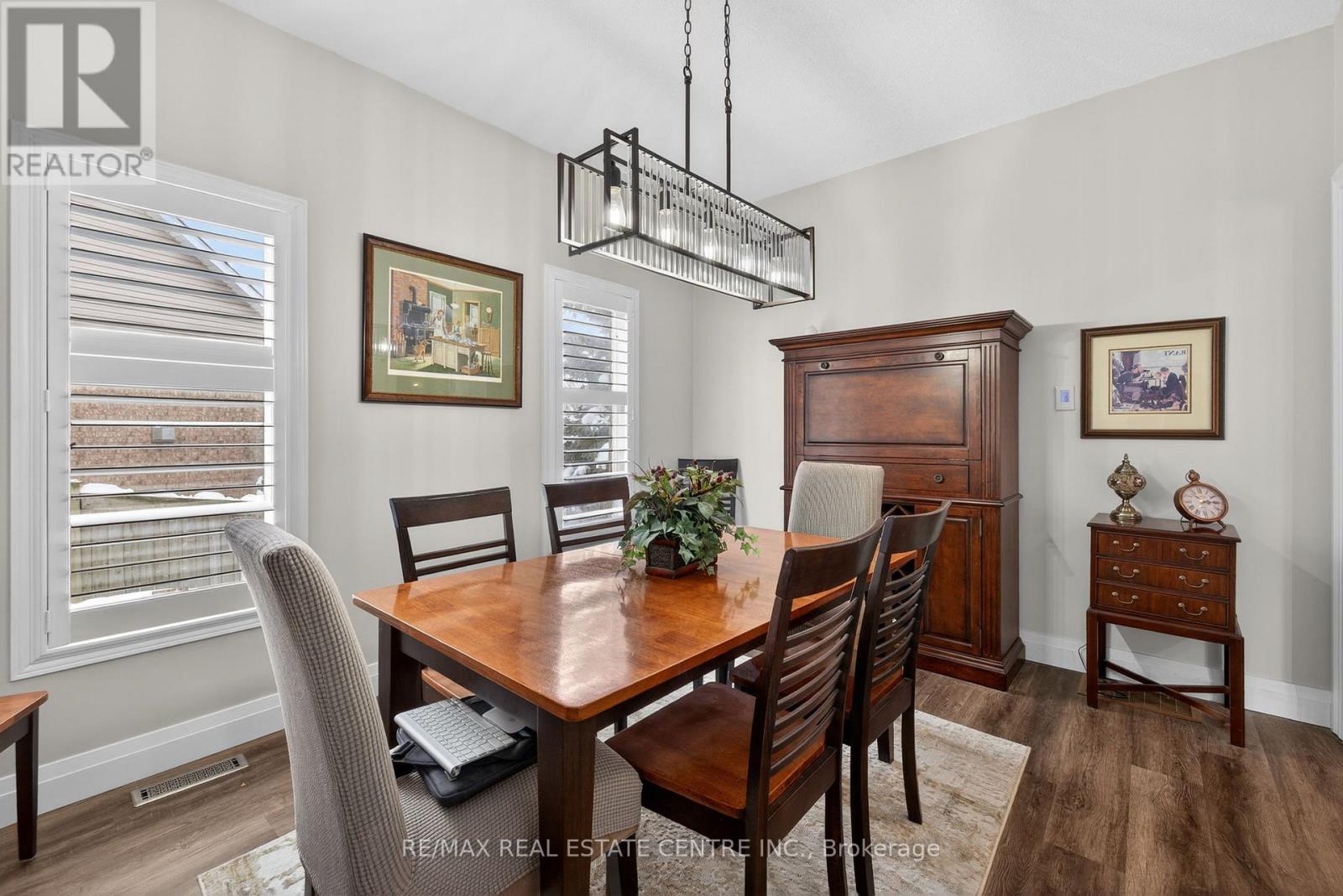 33 Cameron Crescent, Orangeville, Ontario  L9W 5G8 - Photo 16 - W12638946