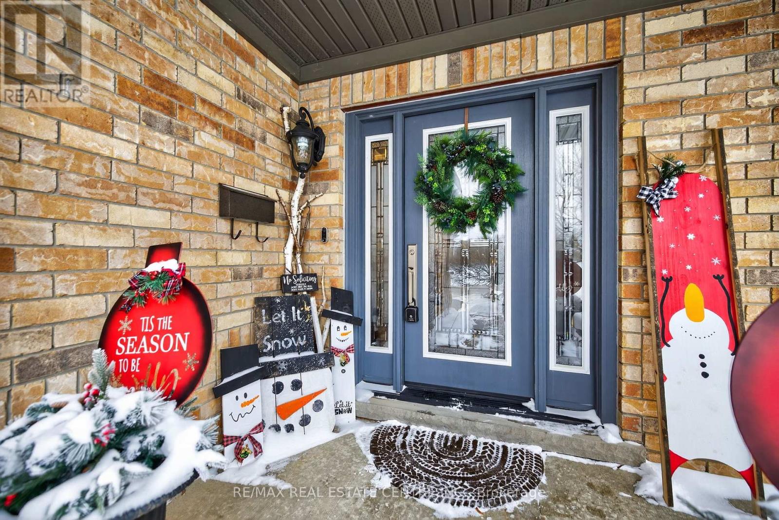 33 Cameron Crescent, Orangeville, Ontario  L9W 5G8 - Photo 3 - W12638946