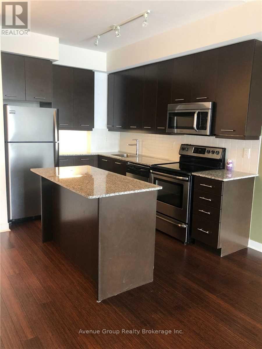 1207 - 360 Square One Drive, Mississauga, Ontario  L5B 0E6 - Photo 5 - W12638982