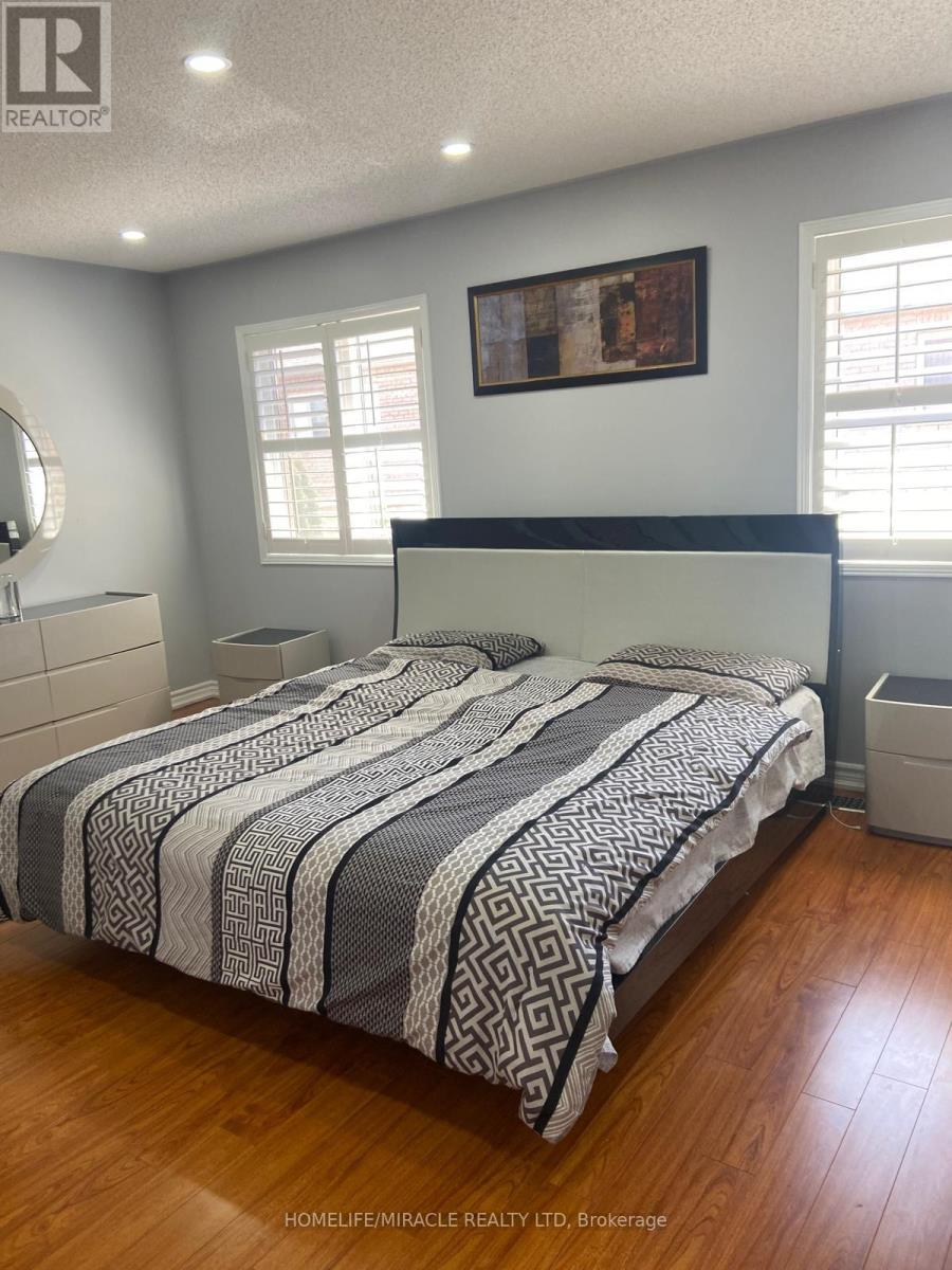 5 Marbleseed Crescent, Brampton, Ontario  L6R 2J8 - Photo 12 - W12638984