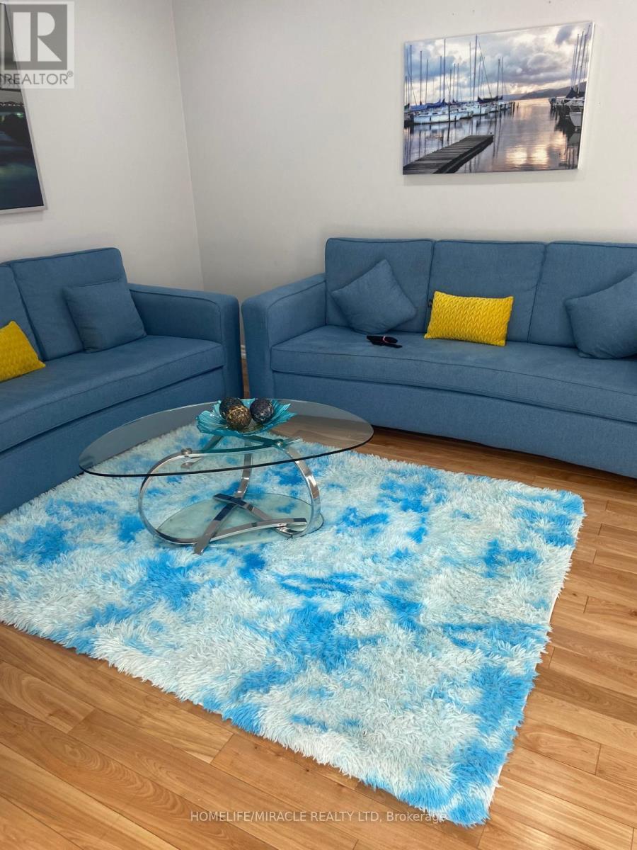 5 Marbleseed Crescent, Brampton, Ontario  L6R 2J8 - Photo 6 - W12638984