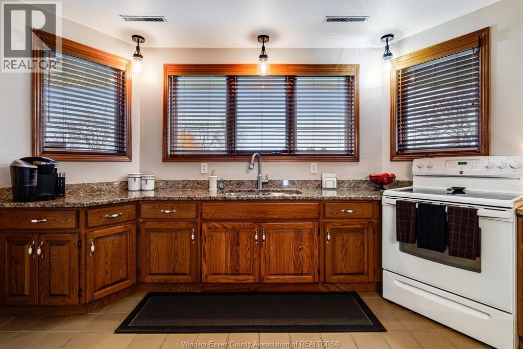 1462 County Rd 22, Lakeshore, Ontario N8L 0H9 - Photo 8 - 25031774