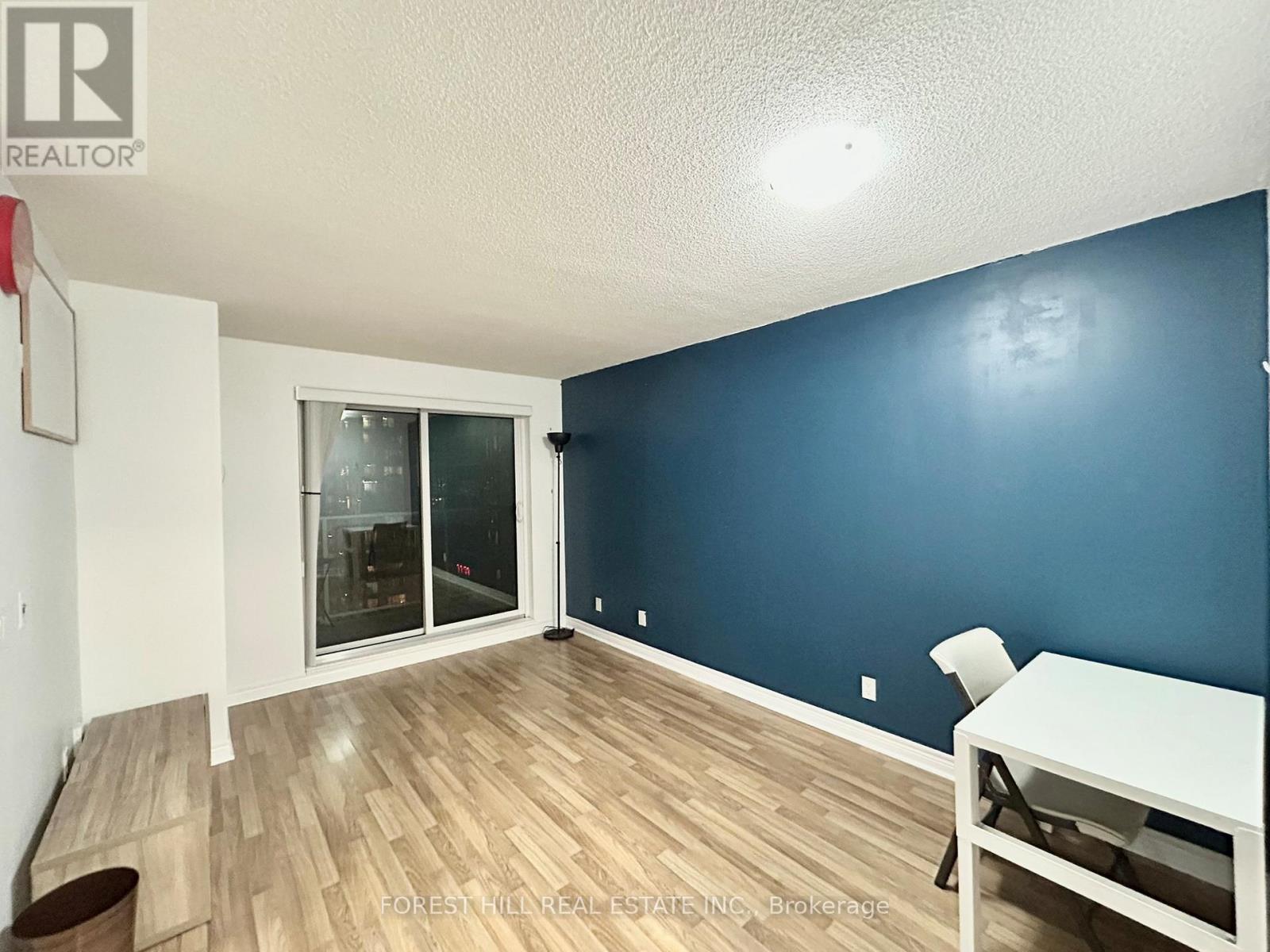 1905 - 60 Town Centre Court, Toronto, Ontario  M1P 0B1 - Photo 2 - E12633958