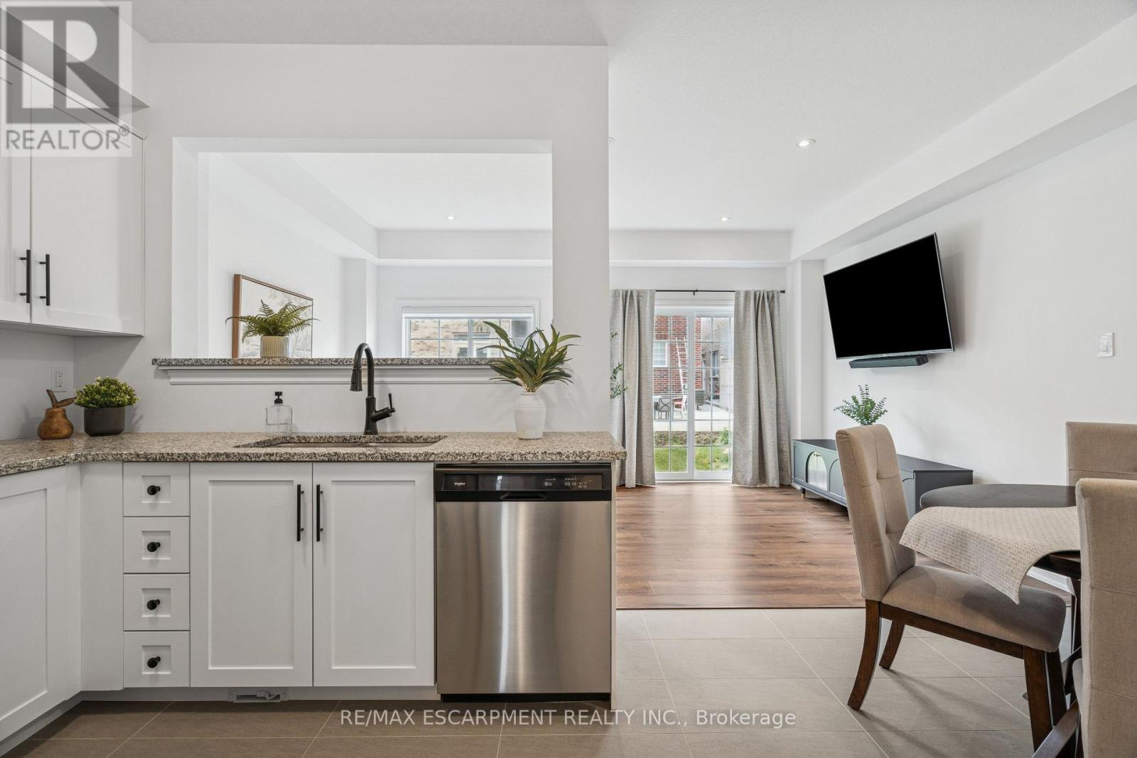 9 Elsegood Drive, Guelph, Ontario  N1L 0R5 - Photo 9 - X12638876