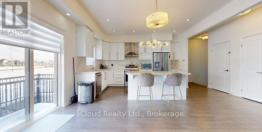 UPPER - 11 MORIARITY DRIVE, Brant, Ontario