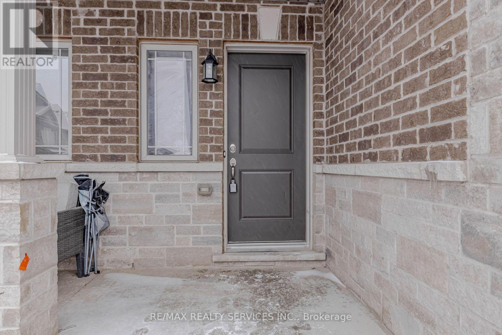 41 Crossings Way N, Hamilton, Ontario  L0R 1P0 - Photo 9 - X12638896