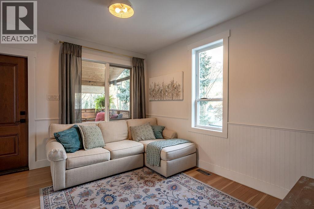 514 First Street, Nelson, British Columbia  V1L 2K8 - Photo 12 - 10371276