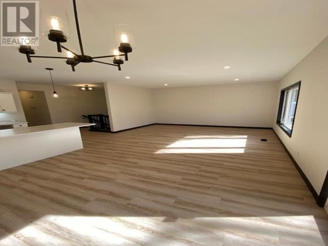 255 East Balfour St, Sault Ste. Marie, Ontario P6C 1W9 - Photo 19 - SM253420