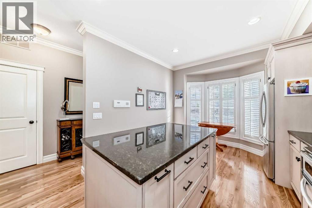 2431 Erlton Street Sw, Calgary, Alberta  T2S 2V9 - Photo 10 - A2274502