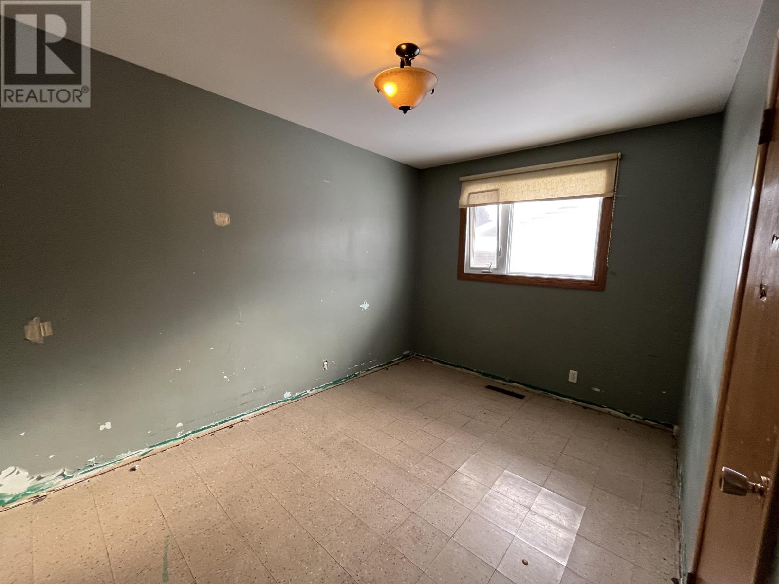 725 Second St W, Fort Frances, Ontario  P9A 2Z9 - Photo 8 - TB253585