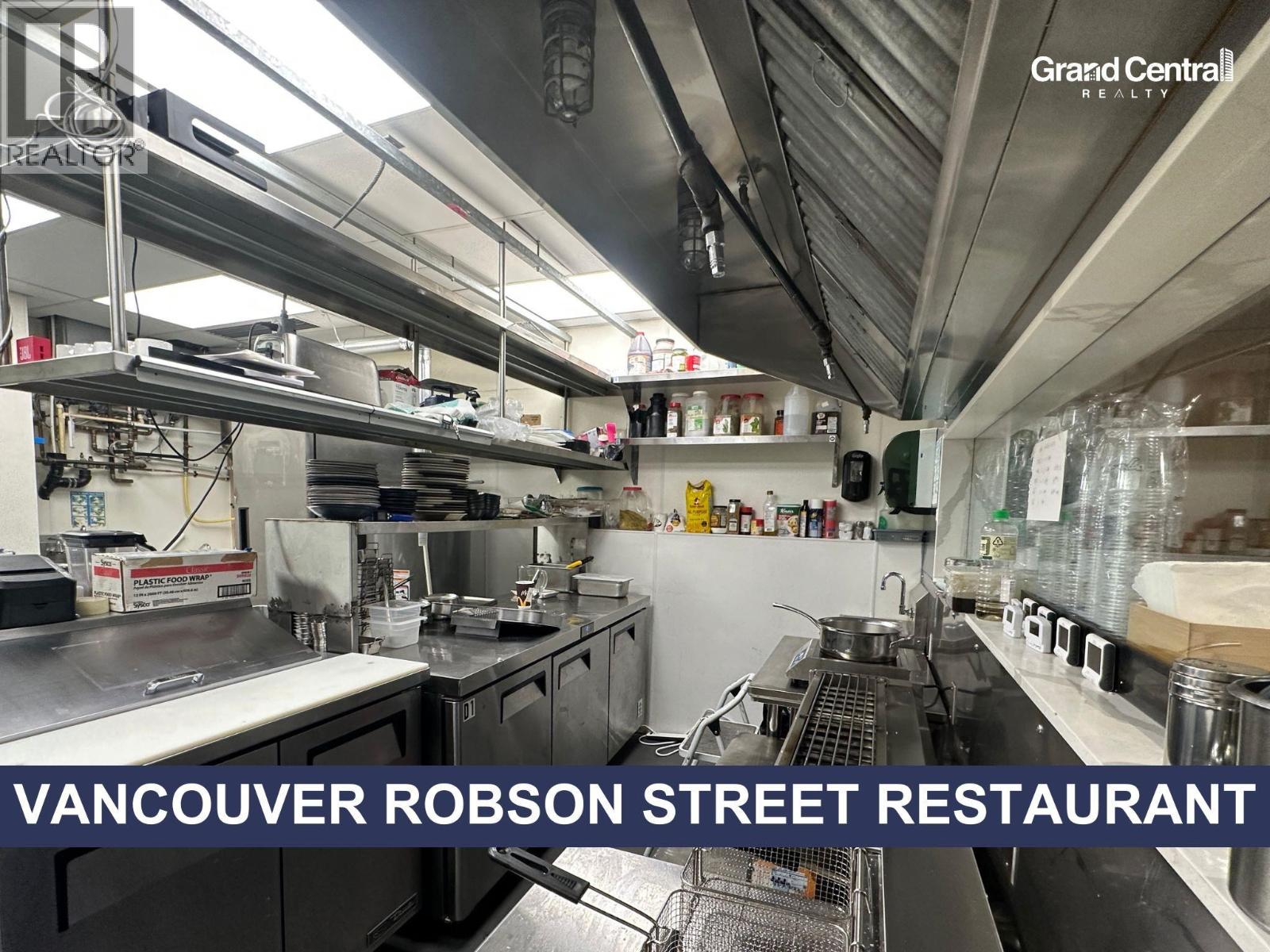 1 1725 ROBSON STREET, vancouver, British Columbia