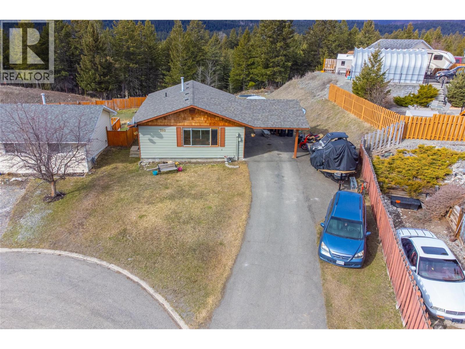 292 JUNIPER Drive, Logan Lake, British Columbia
