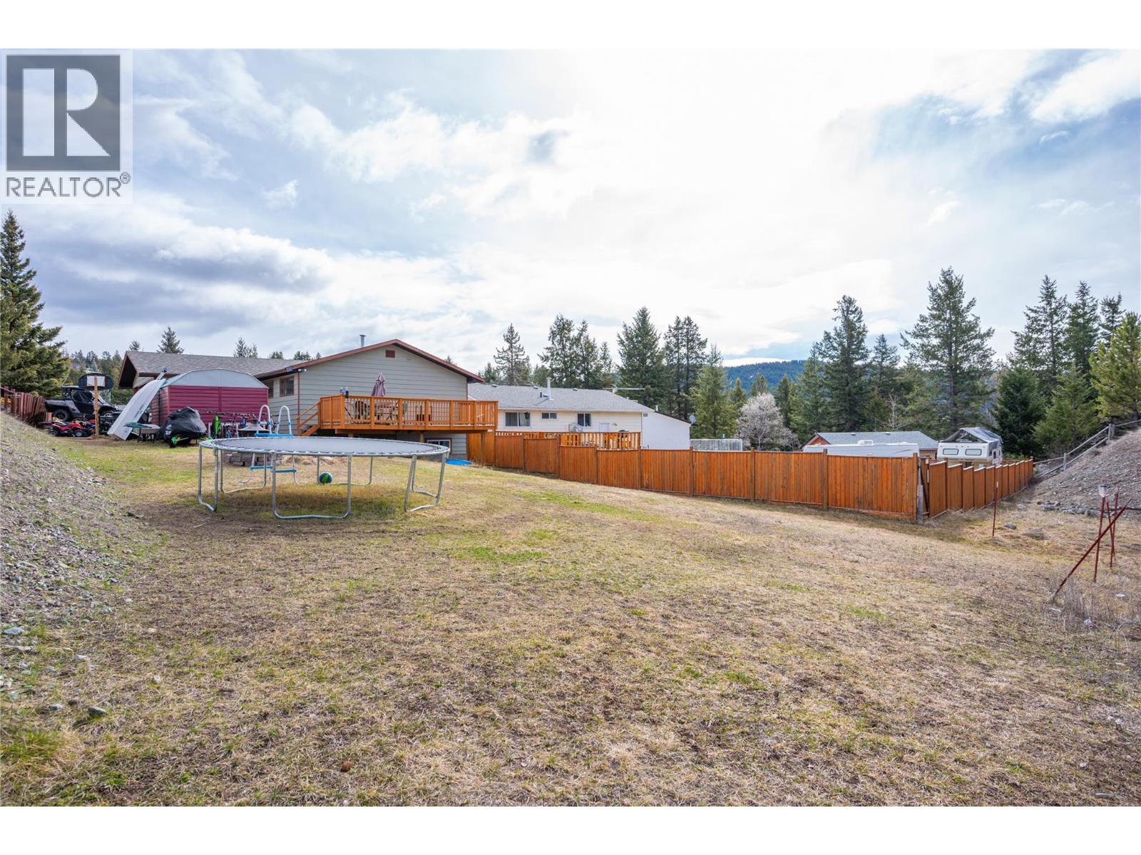 292 Juniper Drive, Logan Lake, British Columbia  V0K 1W0 - Photo 6 - 10371298