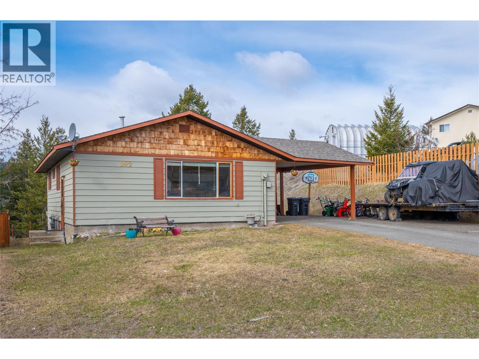 292 Juniper Drive, Logan Lake, British Columbia  V0K 1W0 - Photo 2 - 10371298