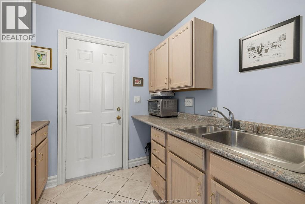 565 Gold Coast, Amherstburg, Ontario N8N 1M2 - Photo 16 - 25031787