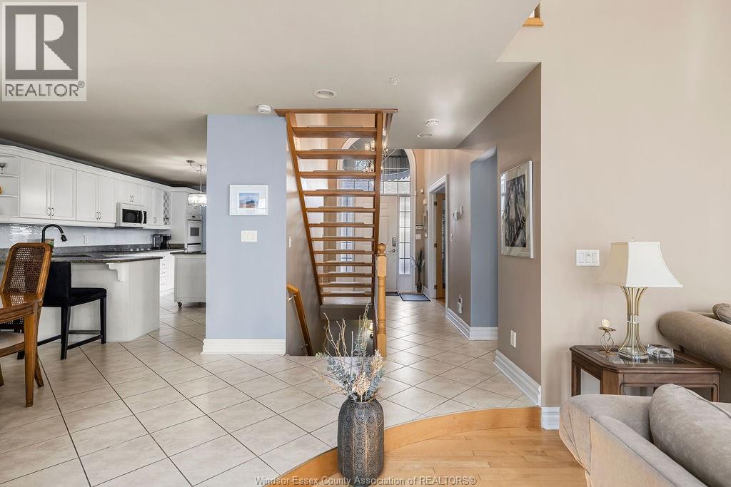 565 Gold Coast, Amherstburg, Ontario N8N 1M2 - Photo 8 - 25031787