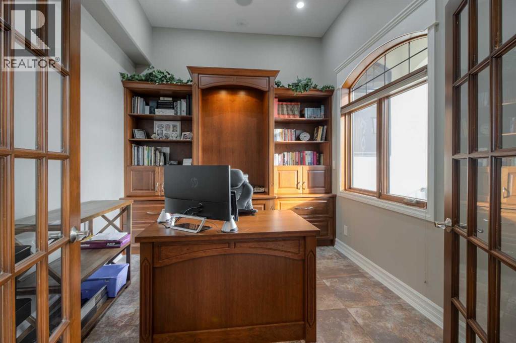 214 Sandstone Place S, Lethbridge, Alberta  T1K 8C9 - Photo 10 - A2275420