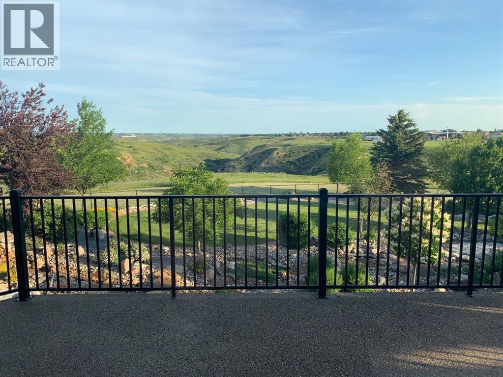 214 Sandstone Place S, Lethbridge, Alberta  T1K 8C9 - Photo 4 - A2275420