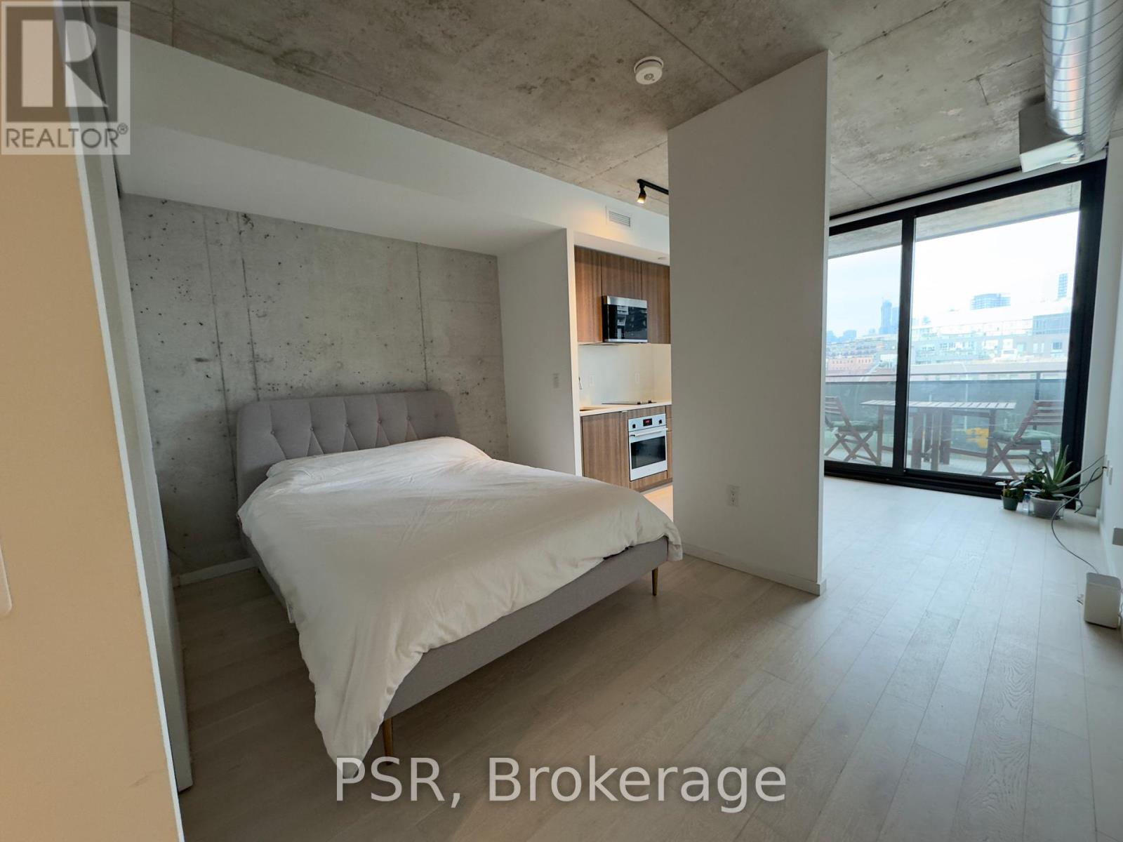 510 - 21 Lawren Harris Square, Toronto, Ontario  M5A 0T4 - Photo 7 - C12639022