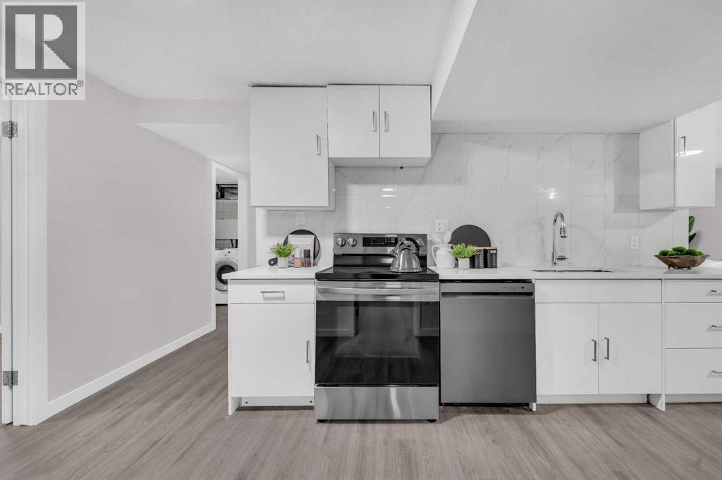 5868 Dalcastle Drive Nw, Calgary, Alberta  T3A 2B6 - Photo 29 - A2274677