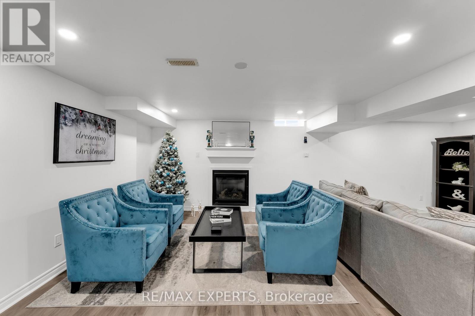 12 Vista Drive, Bradford West Gwillimbury, Ontario  L3Z 0B6 - Photo 39 - N12630632