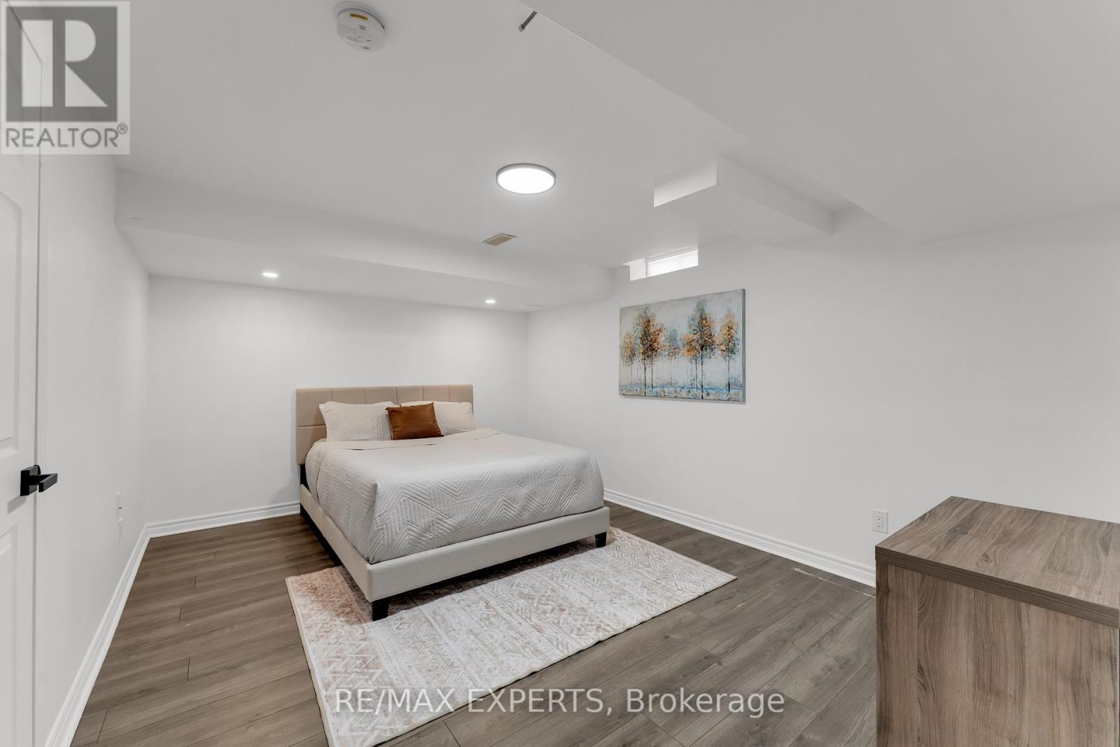 12 Vista Drive, Bradford West Gwillimbury, Ontario  L3Z 0B6 - Photo 46 - N12630632