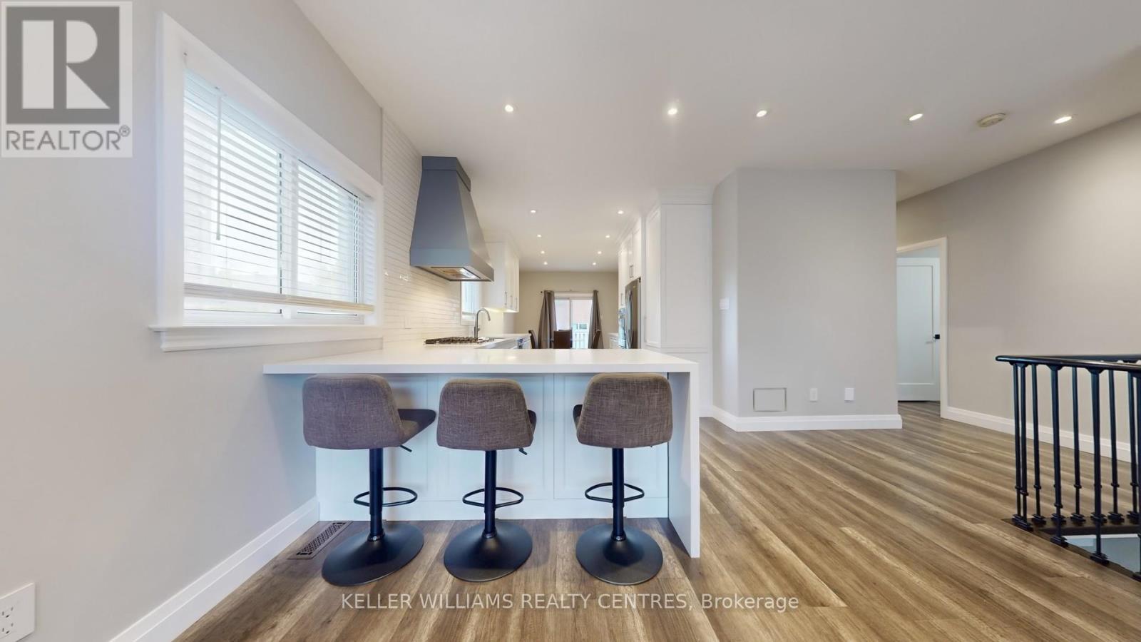 196 Marsellus Drive, Barrie, Ontario  L4N 9Z5 - Photo 11 - S12528546