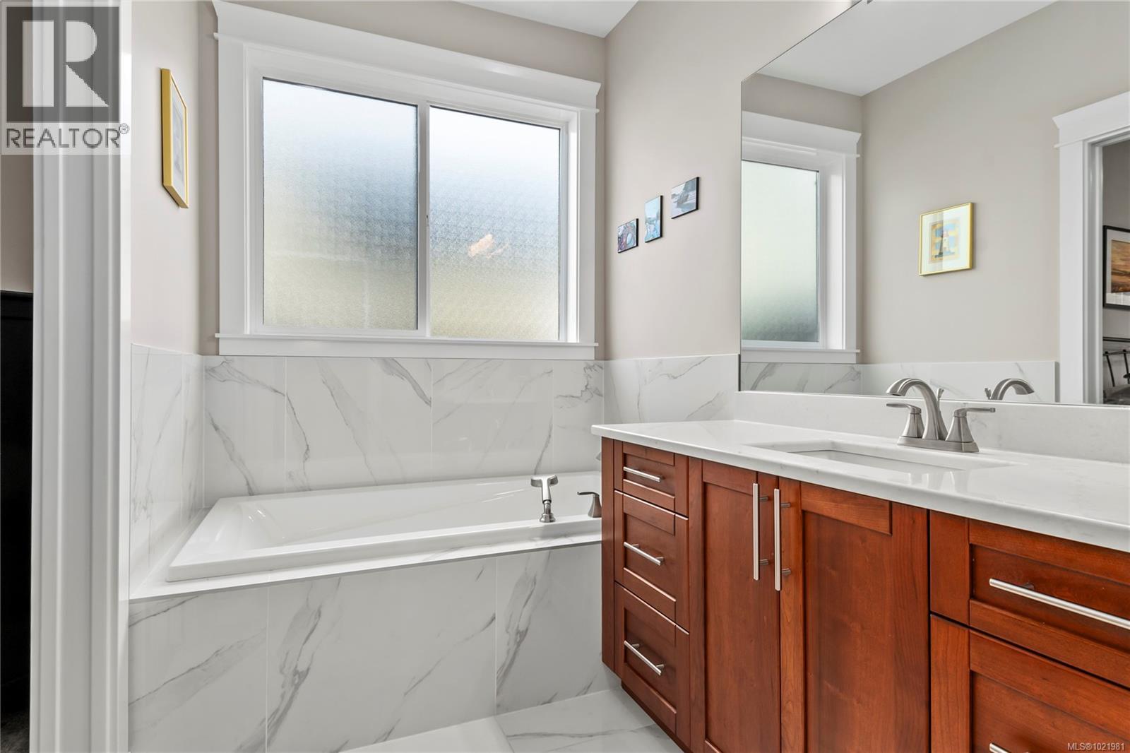 15 Nikola Rd, Campbell River, British Columbia V9W 0C9 - Photo 22 - 1021981