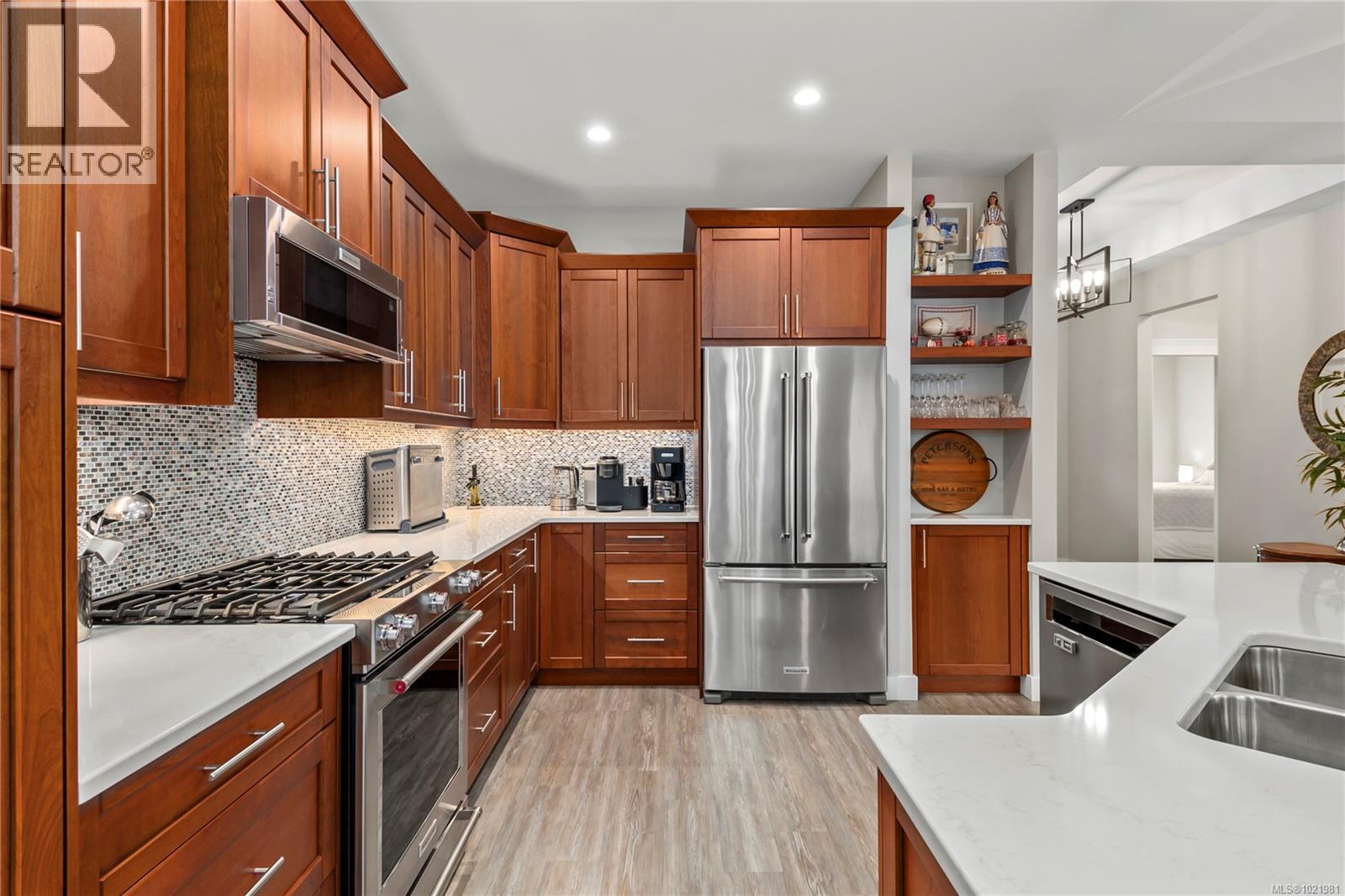 15 Nikola Rd, Campbell River, British Columbia V9W 0C9 - Photo 8 - 1021981