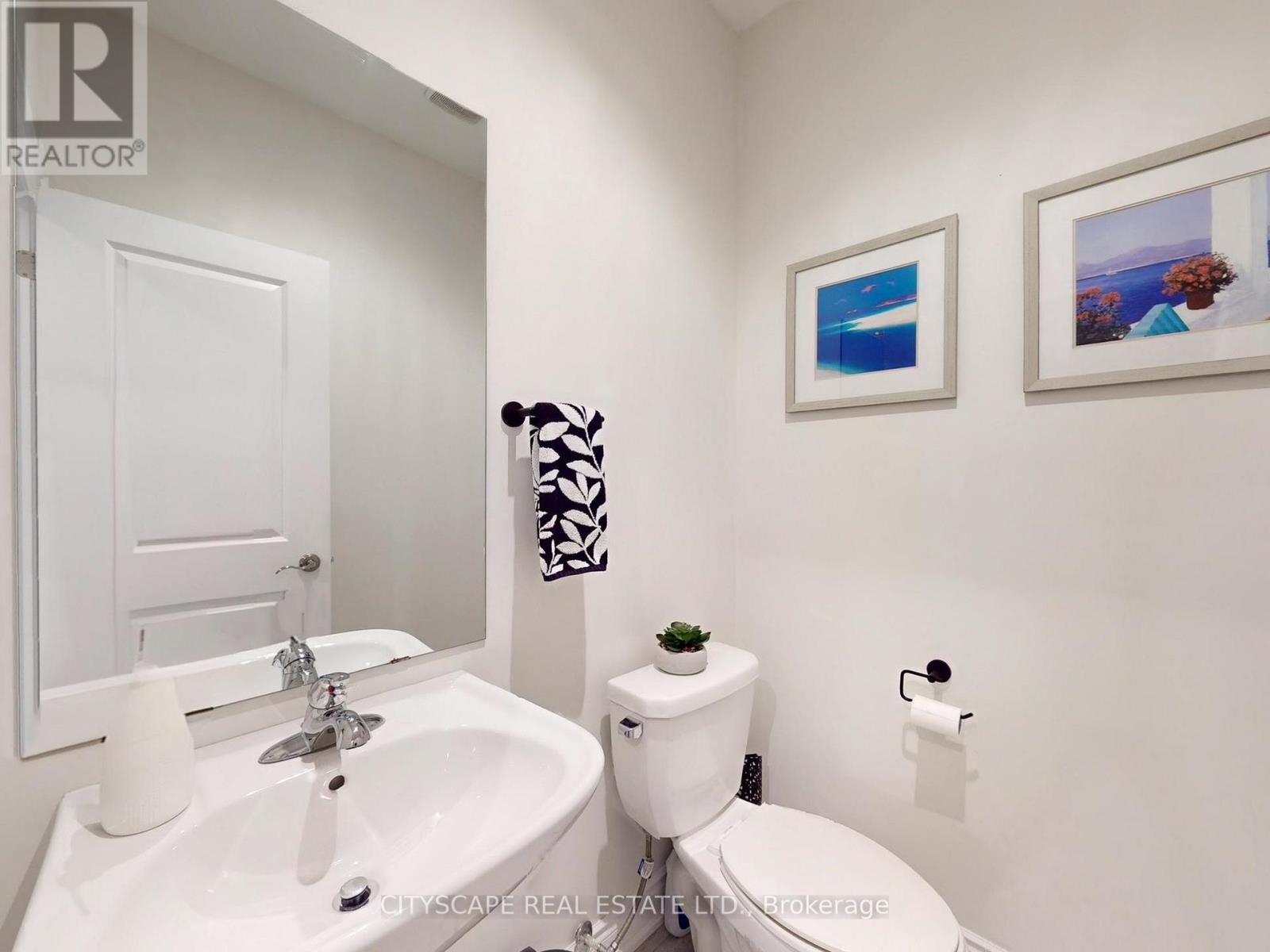 98 Veterans Street, Bradford West Gwillimbury (Bradford), Ontario  L3Z 4H7 - Photo 16 - N12638998