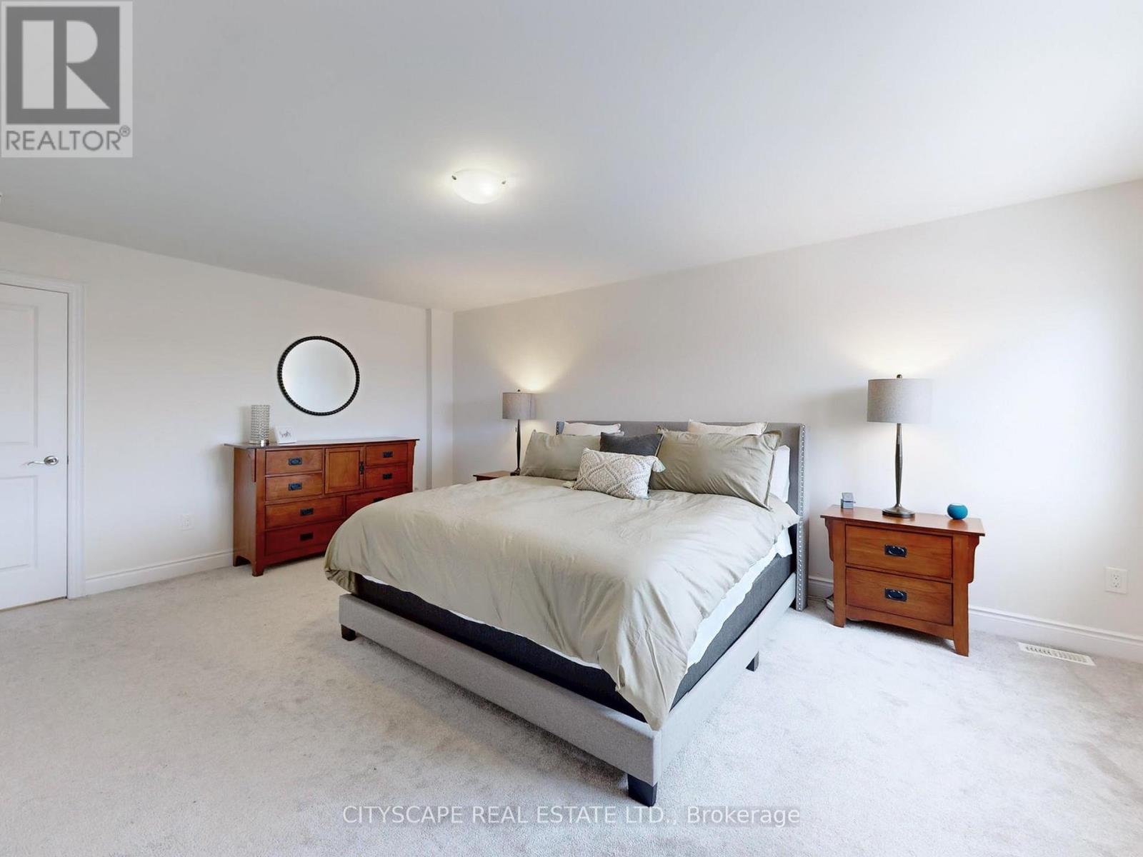 98 Veterans Street, Bradford West Gwillimbury (Bradford), Ontario  L3Z 4H7 - Photo 25 - N12638998