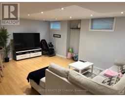 108 MAROON DRIVE, Richmond Hill, Ontario