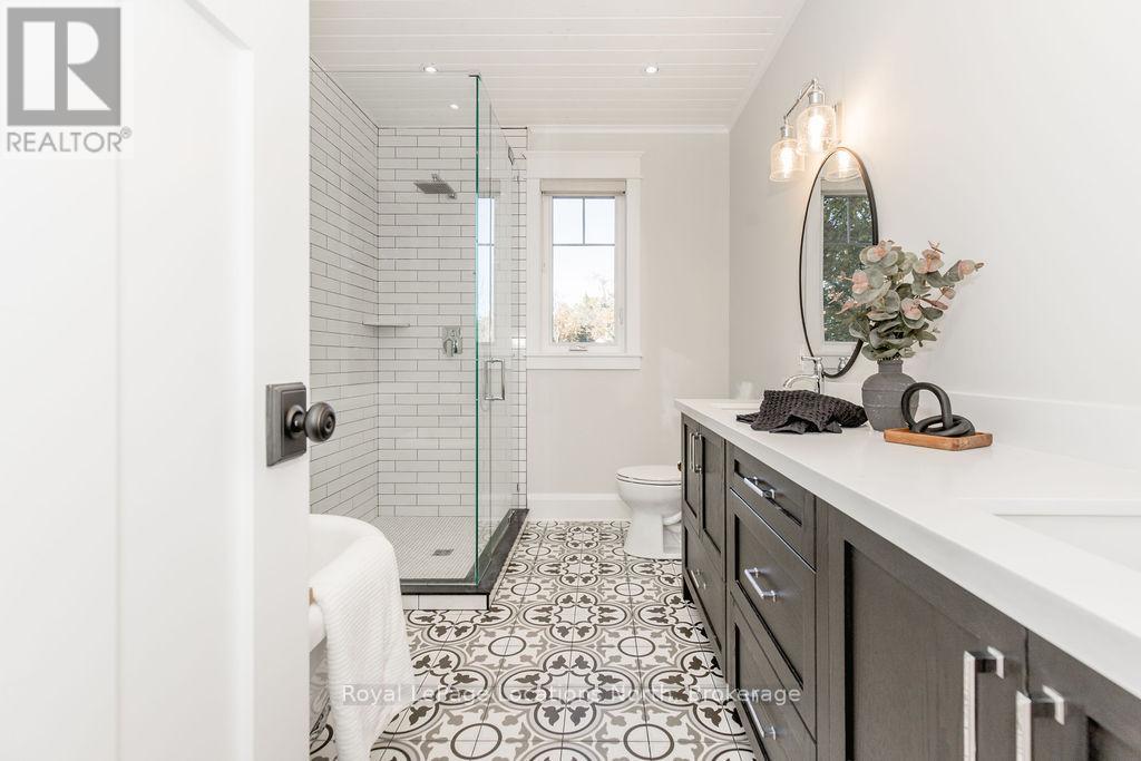 545 Oxbow Park Drive, Wasaga Beach, Ontario L9Z 2T9 - Photo 25 - S12639154