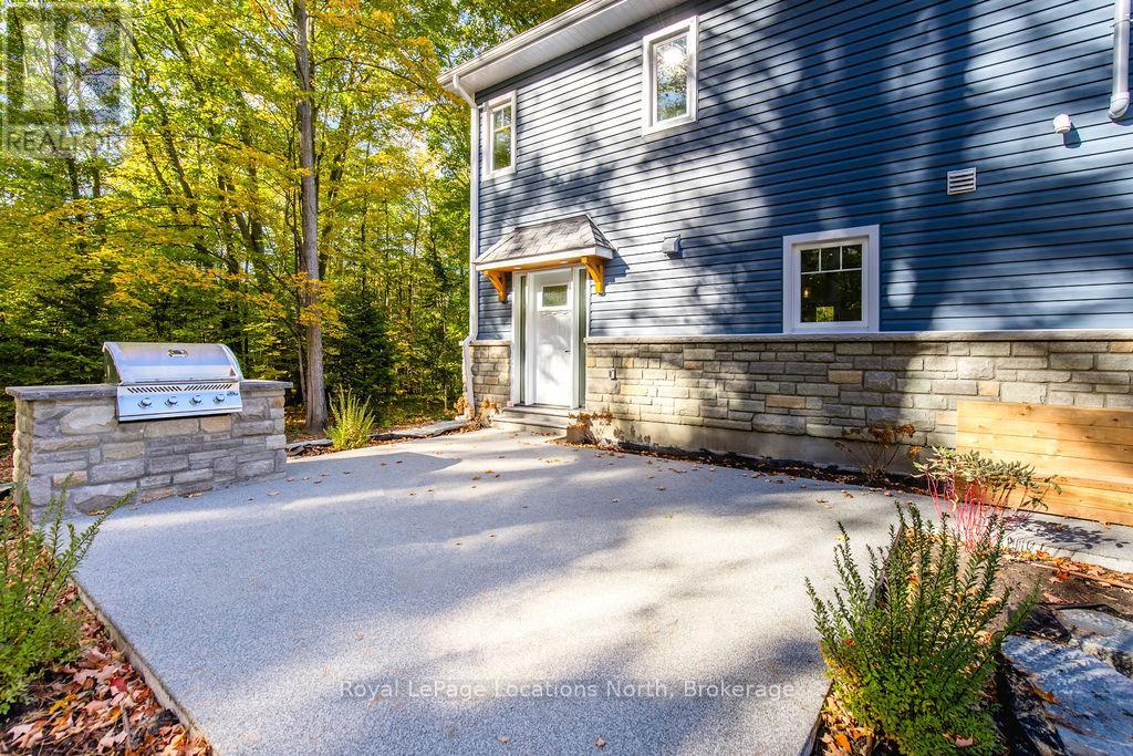 545 Oxbow Park Drive, Wasaga Beach, Ontario L9Z 2T9 - Photo 38 - S12639154