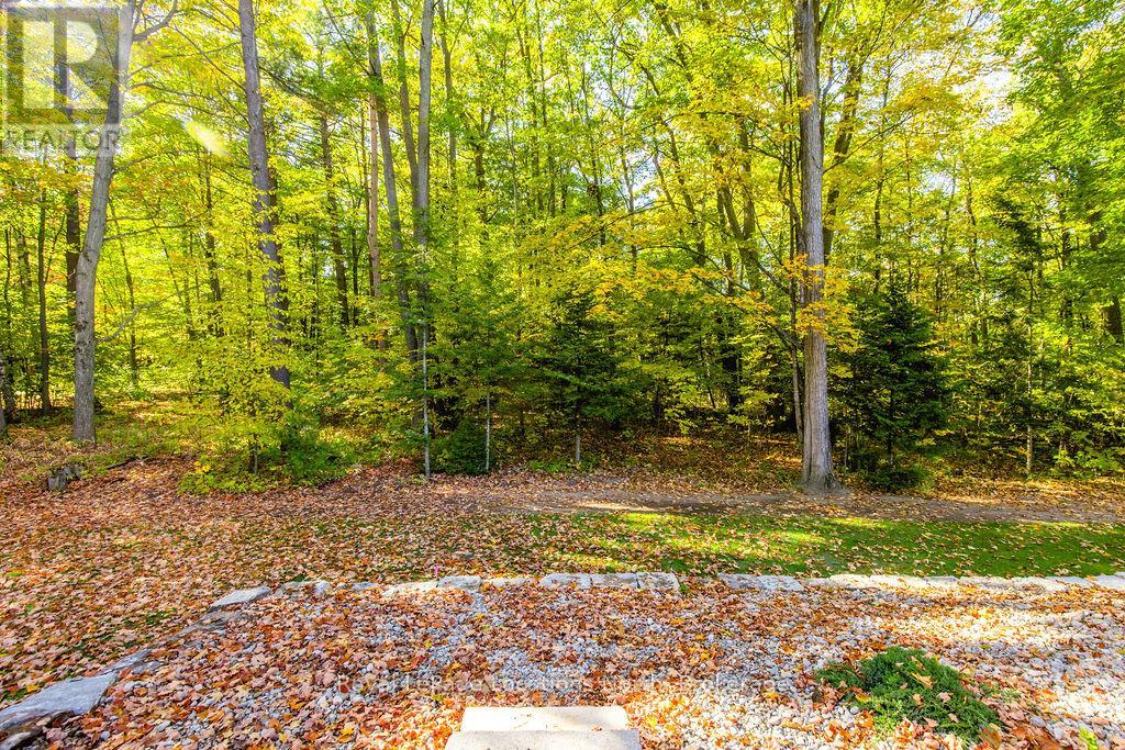 545 Oxbow Park Drive, Wasaga Beach, Ontario L9Z 2T9 - Photo 41 - S12639154