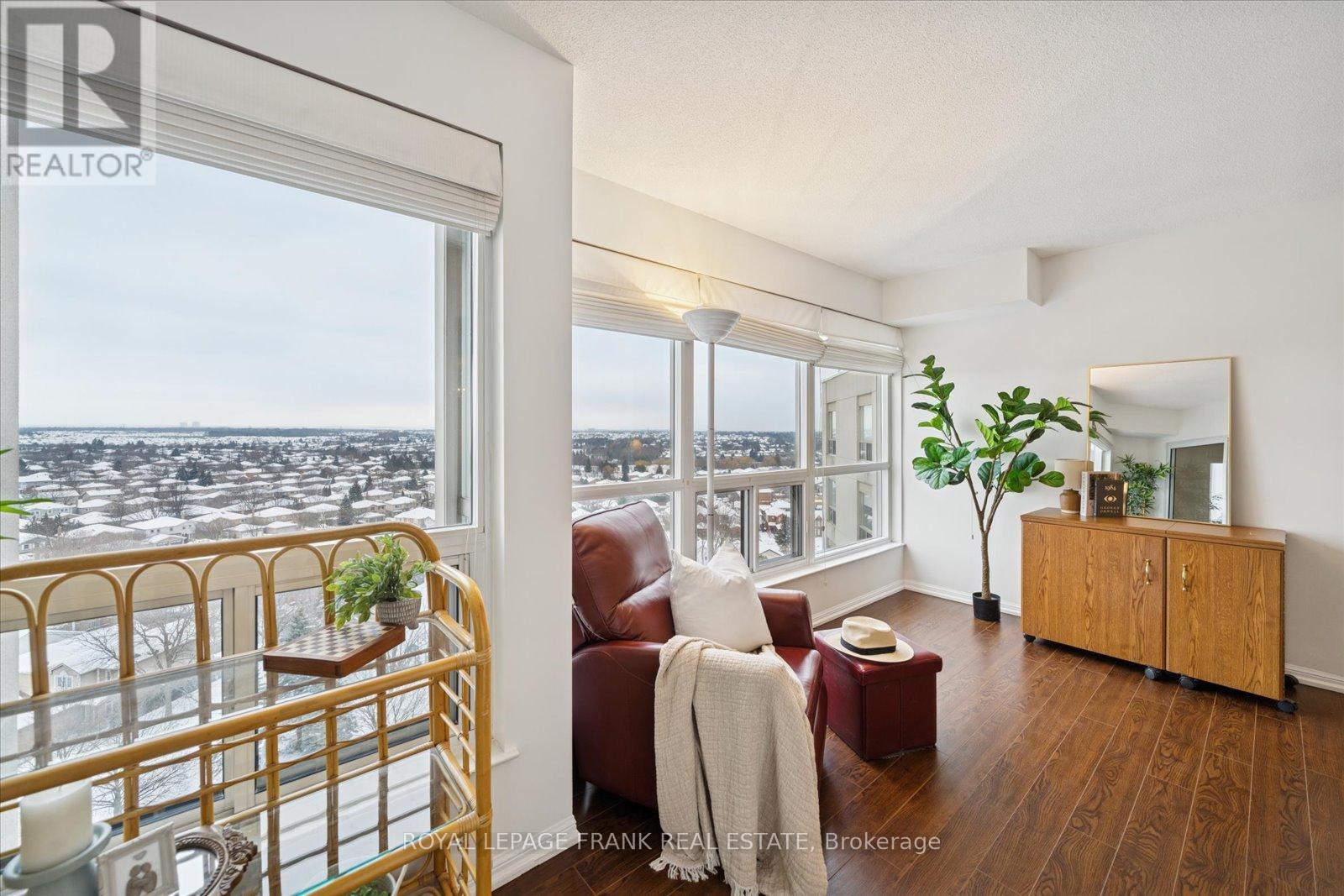 1209 - 712 Rossland Road E, Whitby, Ontario  L1N 9E8 - Photo 12 - E12639074