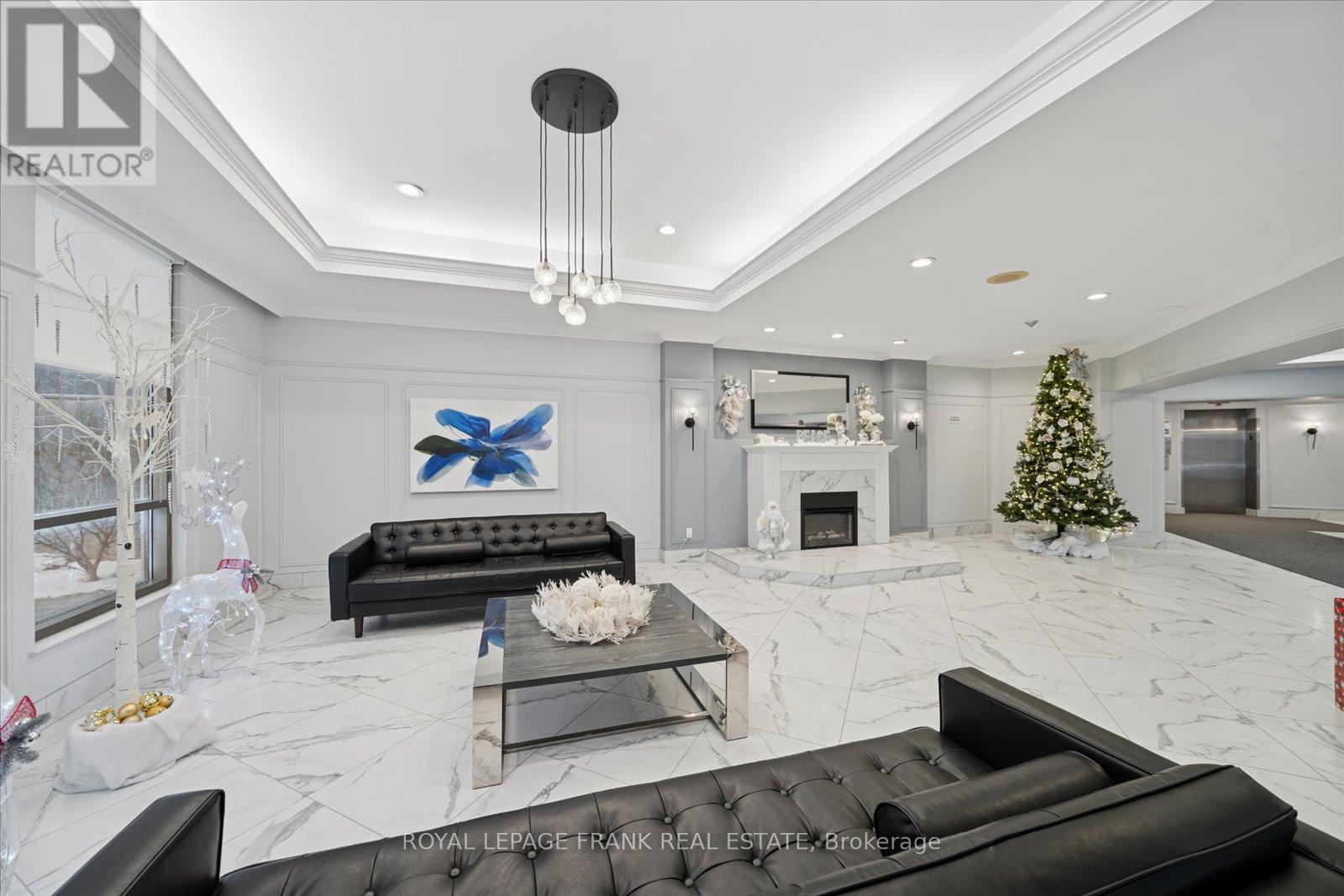 1209 - 712 Rossland Road E, Whitby, Ontario  L1N 9E8 - Photo 4 - E12639074