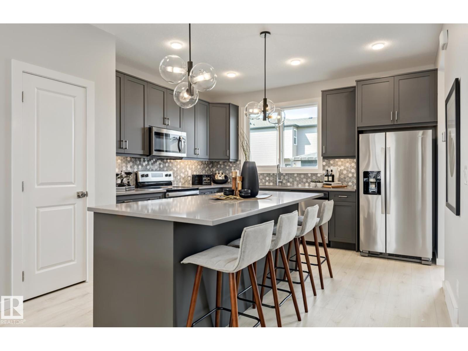 17203 3 St Nw, Edmonton, Alberta  T5Y 4G7 - Photo 3 - E4438511