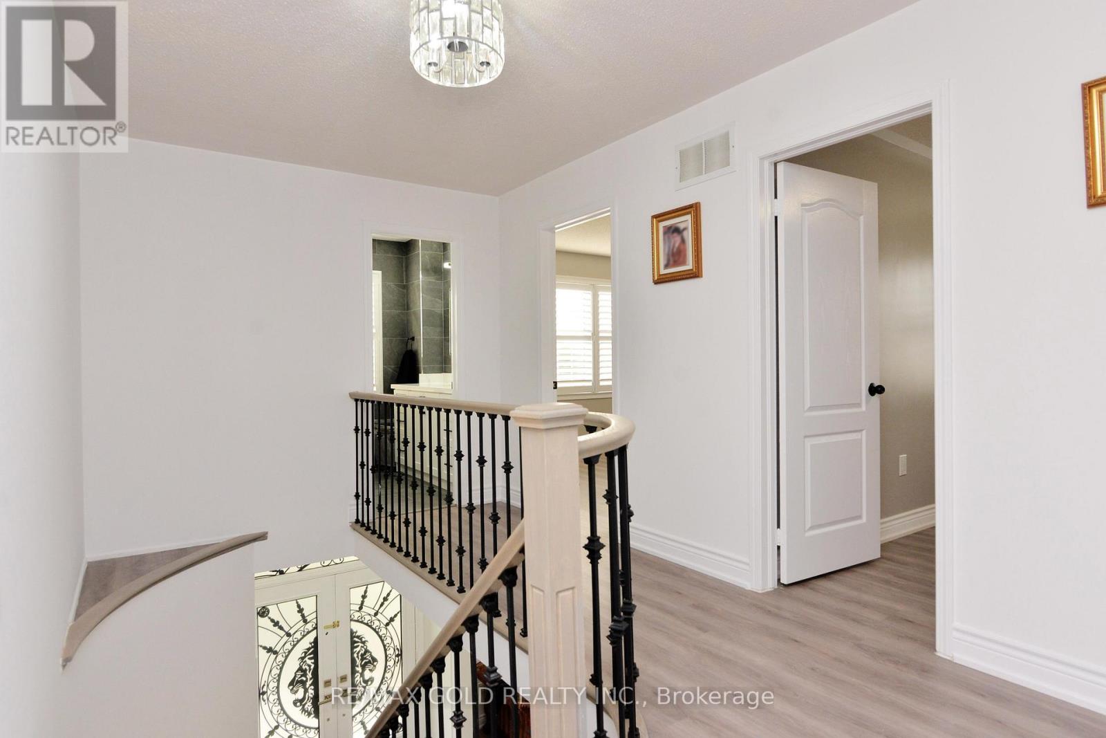 1 Blaketon Court, Brampton, Ontario  L6P 1G4 - Photo 22 - W12639034