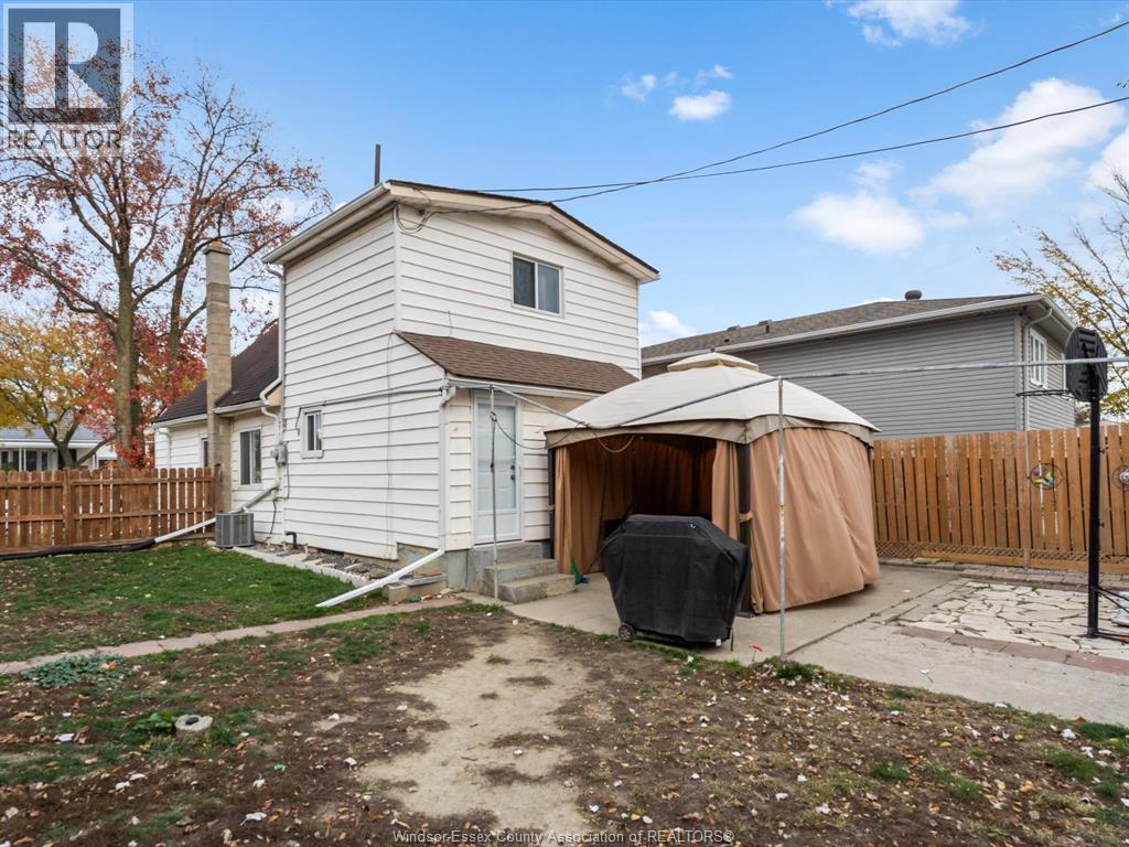 2509 Alexis Road, Windsor, Ontario  N9J 1Y3 - Photo 29 - 25028058