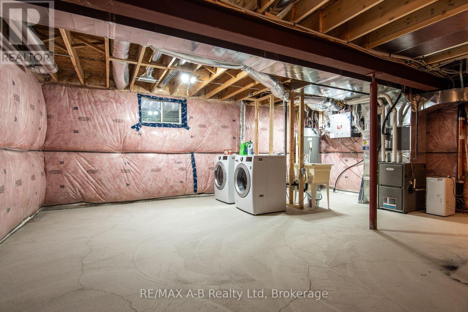 31 Davidson Drive, Stratford, Ontario N5A 0J5 - Photo 35 - X12639146