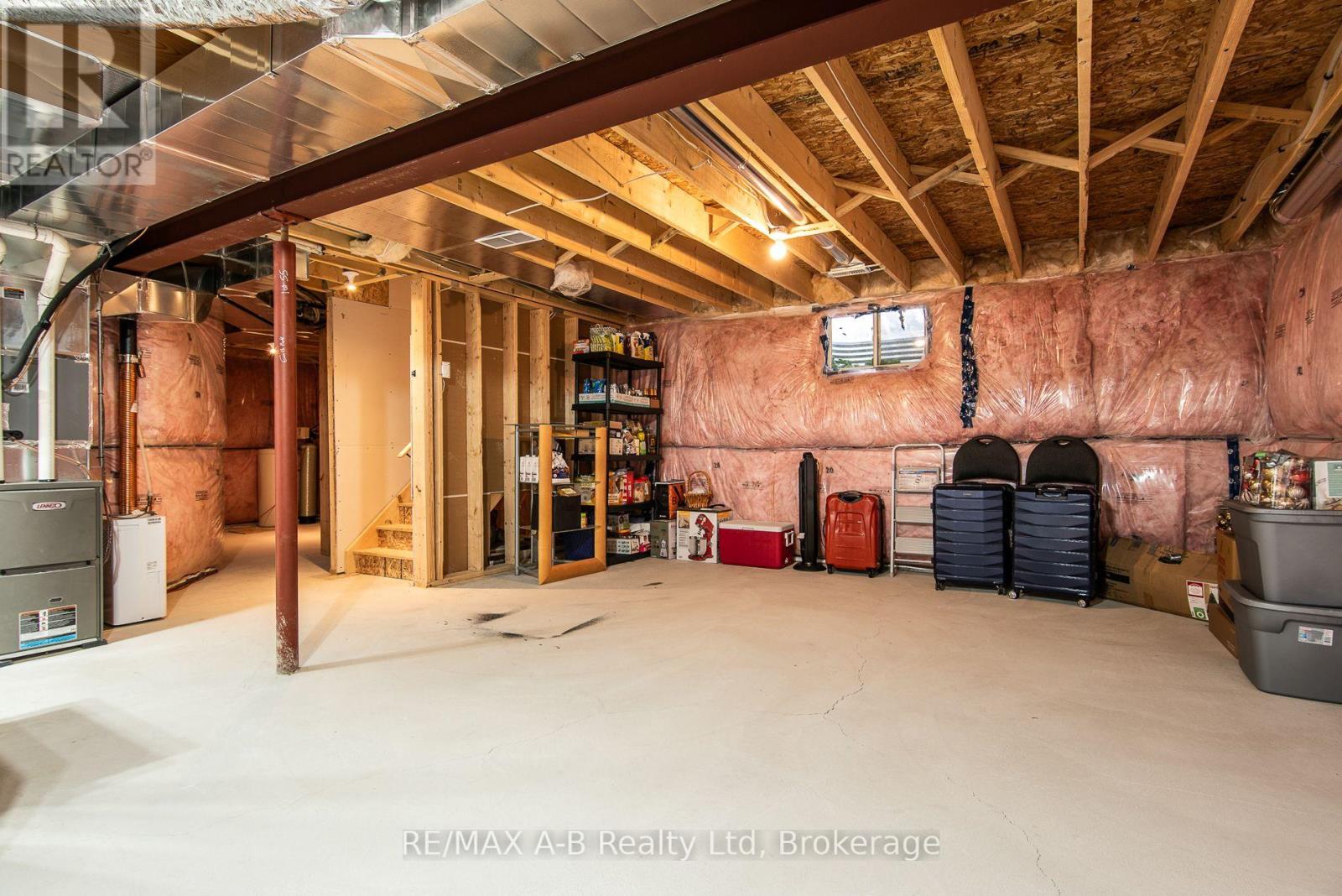 31 Davidson Drive, Stratford, Ontario N5A 0J5 - Photo 36 - X12639146