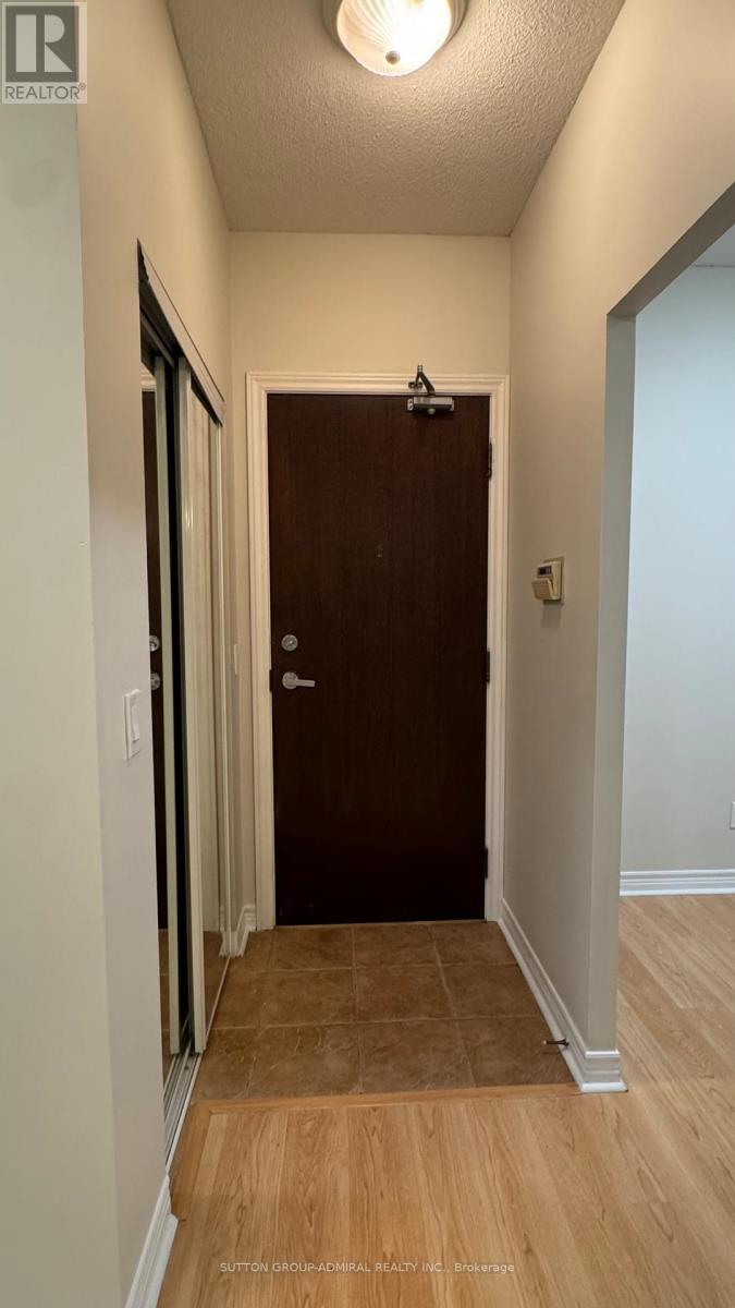 1003 - 15 North Park Road, Vaughan, Ontario L4J 0A1 - Photo 2 - N12637002