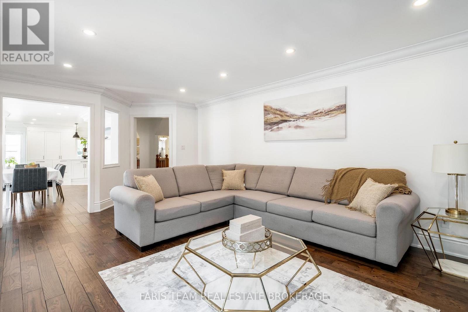 6 Alana Drive, Springwater, Ontario  L9X 0S2 - Photo 18 - S12630890