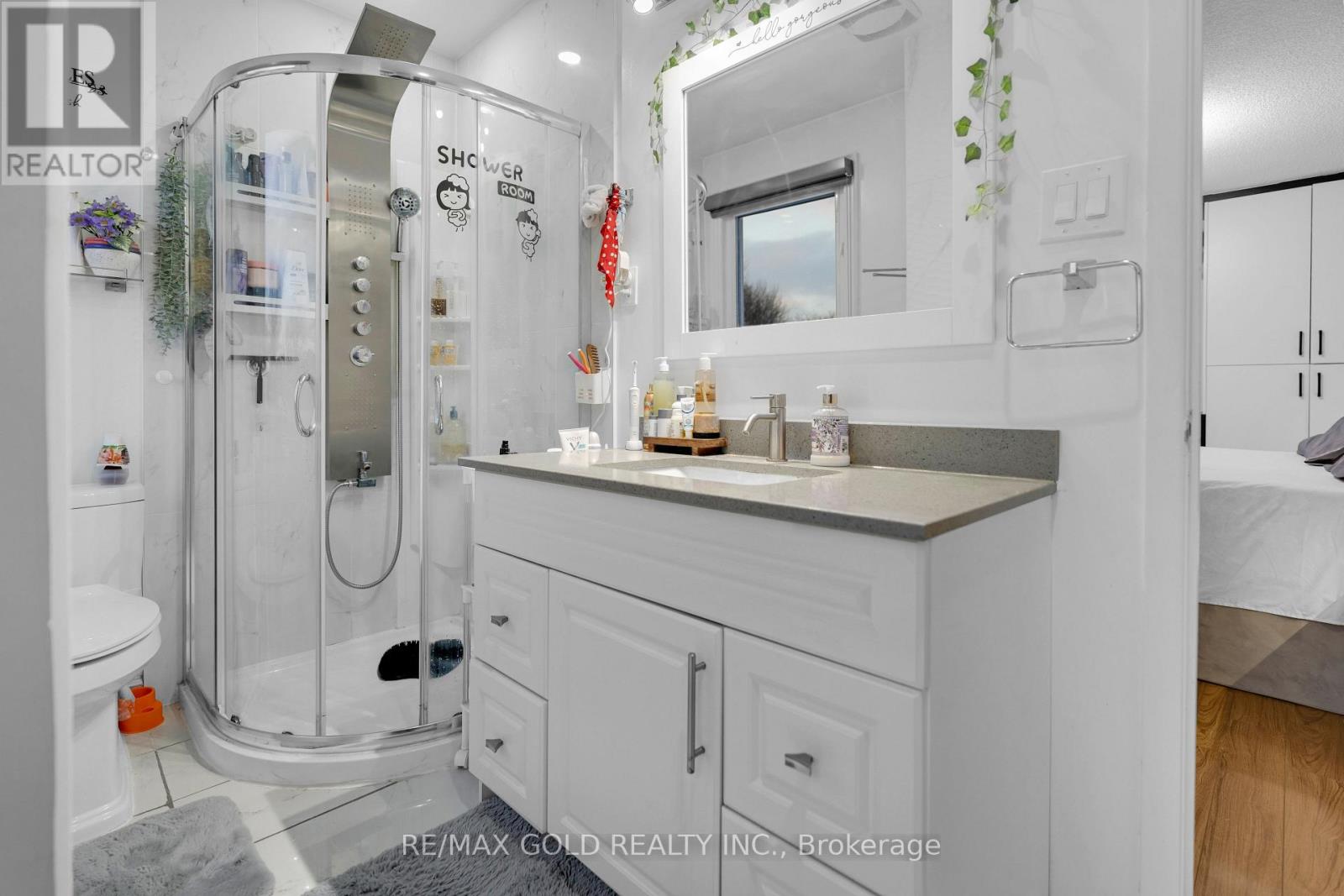 30 Myna Court, Brampton, Ontario  L6S 4H8 - Photo 19 - W12635226